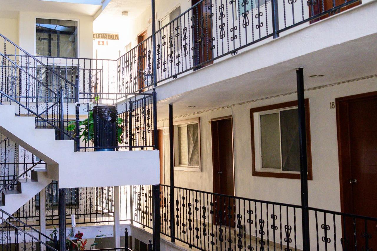 Hotel Acuario En Ocotlan Экстерьер фото